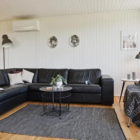 Feriehus 2 Bedroom In Jægerspris